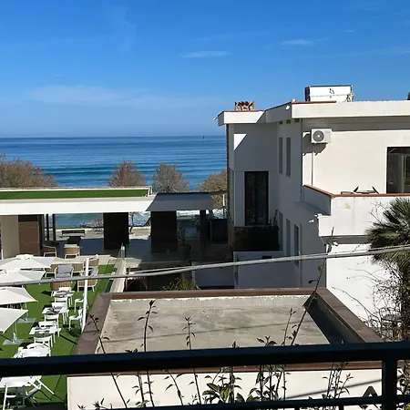 Vista Mare Apartament *